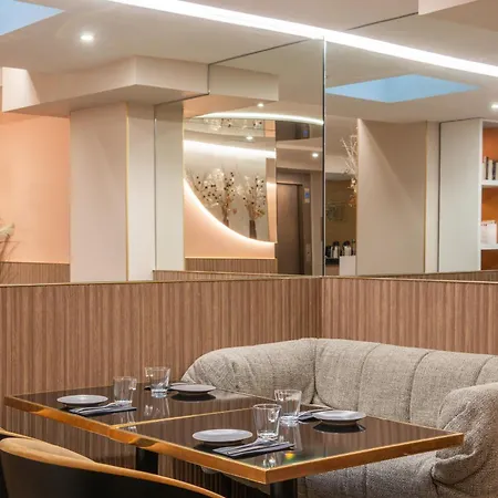 Arc Elysees Hotel Paris