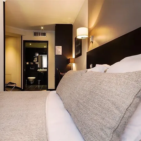 Hotel Arc Elysees Paris