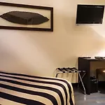Hotel Arc Elysees Parijs