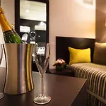 Hotel Arc Elysées