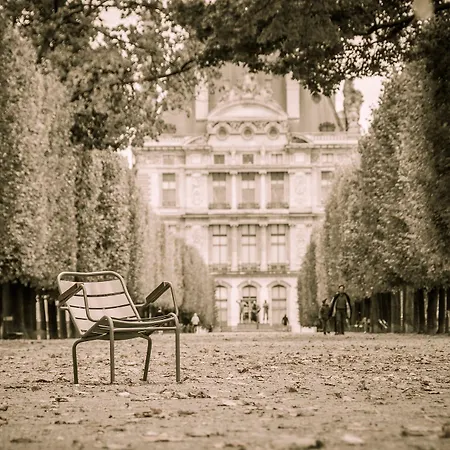 Arc Elysees Hotel