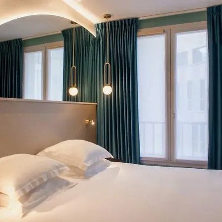 Arc Elysees Hotel 3*