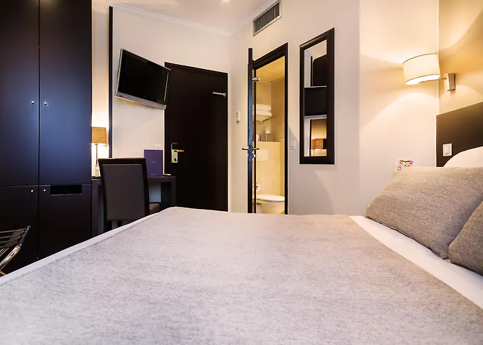 Hotel Arc Elysées Parigi