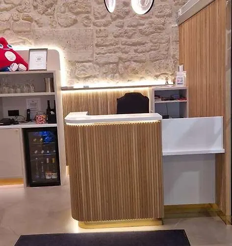 فندق آرك إليزيه 3*