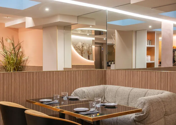 Arc Elysees Hotel Paris