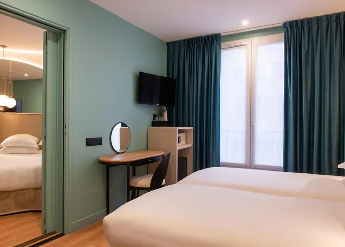 Hotel Arc Elysées Parigi