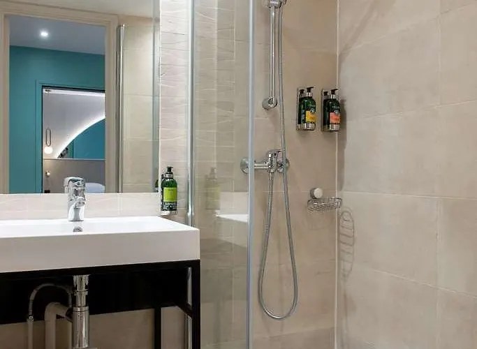 Hotel Arc Elysees 3*