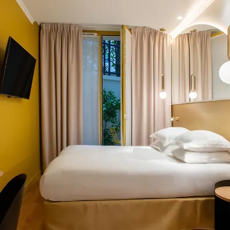 Hotel Arc Elysees Paříž