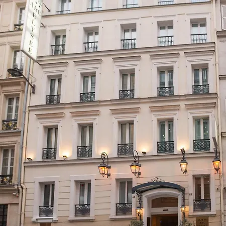 Hotel Arc Elysees Paříž
